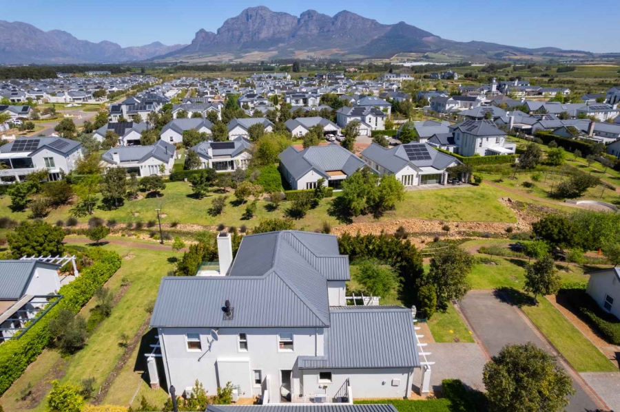 4 Bedroom Property for Sale in Val De Vie Estate Western Cape